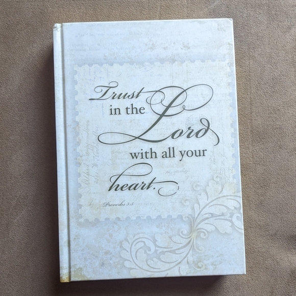 Gorgeous ⛪ Bible Verse ⛪ Journal - Picture 2 of 7